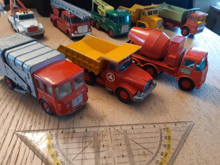 8x Matchbox Kingsize Vrachtwagens / Trucks, Hobby en Vrije tijd, Modelauto's | 1:43, Zo goed als nieuw, Bus of Vrachtwagen, Matchbox