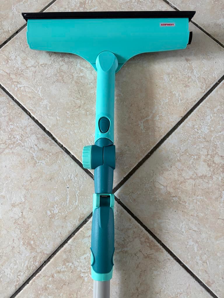 Leifheit Window & Frame Cleaner, verstelbare telescoopsteel, Huis en Inrichting, Schoonmaakartikelen, Raamwisser of Trekker, Ophalen