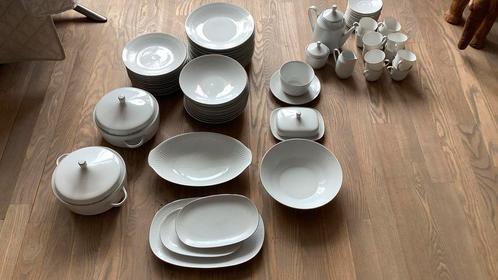 Hutshensreuther 12 delig servies, Antiek en Kunst, Antiek | Servies compleet, Ophalen