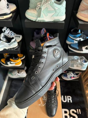 Christian Louboutin Calf Sneaker Zwart 42,5 beschikbaar voor biedingen
