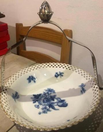 Delfts Blauw bonbonschaaltje metalen handvat (Schumann) beschikbaar voor biedingen