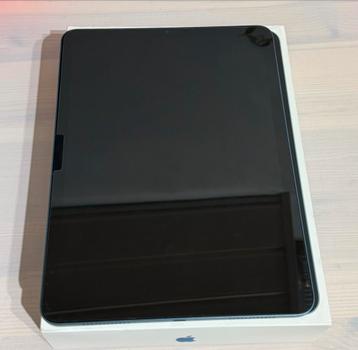 iPad Air 2022 (5e gen) 10.9" 64GB - Zo goed als nieuw! beschikbaar voor biedingen