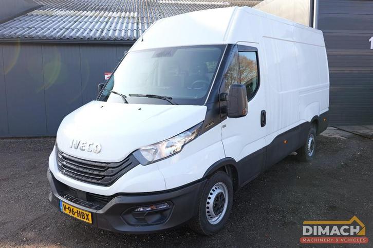 Iveco 35S16 Iveco Daily 35S16 L2H2 NL car TOP! DM1130, Auto's, Bestelauto's, Bedrijf, Te koop, Airconditioning, Bluetooth, Elektrische ramen