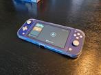 Nintendo switch lite + Mariokart 8 deluxe + opbergcase, Spelcomputers en Games, Ophalen of Verzenden, Zo goed als nieuw