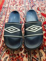 Umbro slippers maat 12 / 45, Slippers, Blauw, Ophalen of Verzenden, Gedragen