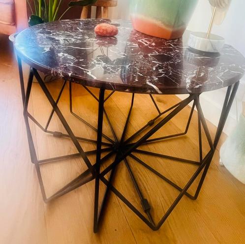 Prachtige natuursteen/marmere bijzettafel, Huis en Inrichting, Tafels | Bijzettafels, Nieuw, Rond, 55 tot 75 cm, Overige materialen