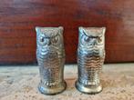 2 metalen strooiers uilen peper zout vintage, Ophalen of Verzenden, Gebruikt