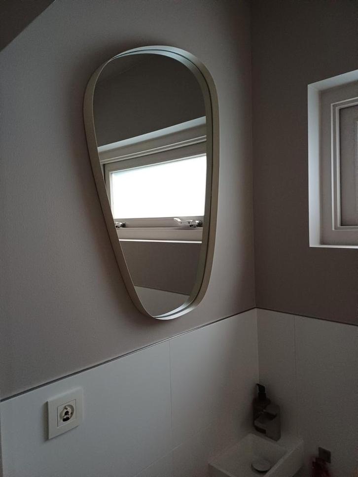 Mooie Spiegel in aparte vorm van Ptmd, Huis en Inrichting, Woonaccessoires | Spiegels, Nieuw, Minder dan 50 cm, Minder dan 100 cm