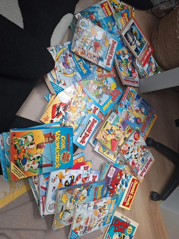 Veel Donald Duck Vakantieboeken, Boeken, Stripboeken, Gelezen, Meerdere stripboeken, Ophalen of Verzenden