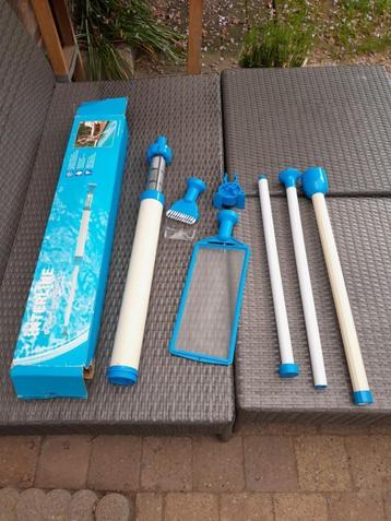 interline pool vacuum cleaner beschikbaar voor biedingen