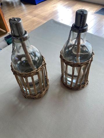 Olie lampen, leuk voor op de tuintafel. Set van 2 beschikbaar voor biedingen
