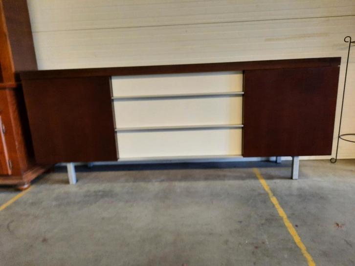 Dressoir van Bree's New World, Huis en Inrichting, Kasten | Dressoirs, Gebruikt, 200 cm of meer, 25 tot 50 cm, Met lade(s), Met deur(en)