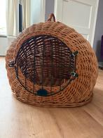 Grote rieten reismand hondje of katten, Ophalen, Zo goed als nieuw