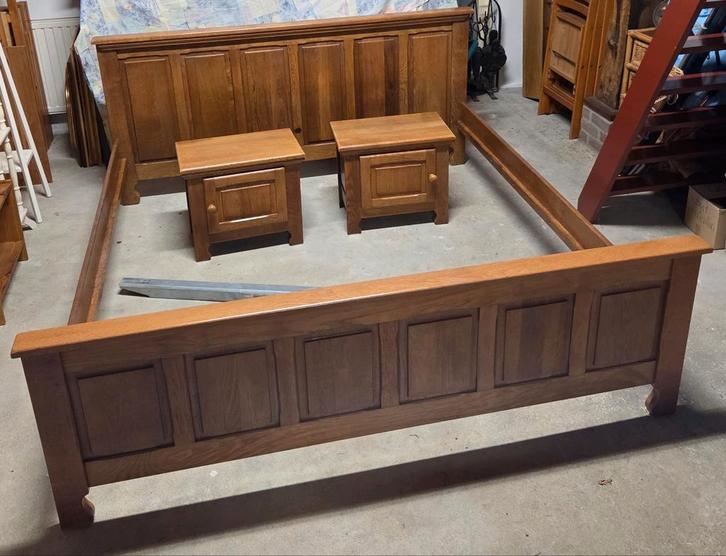 Oisterwijk houten tweepersoons bedframe 180 cm, Huis en Inrichting, Slaapkamer | Bedden, Zo goed als nieuw, Tweepersoons, 180 cm