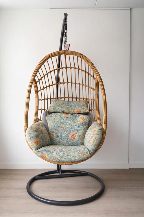 Hangstoel, binnen, Tuin en Terras, Tuinstoelen, Zo goed als nieuw, Ophalen