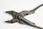 tang met dubbele bek of kop double headed pliers, Ophalen of Verzenden