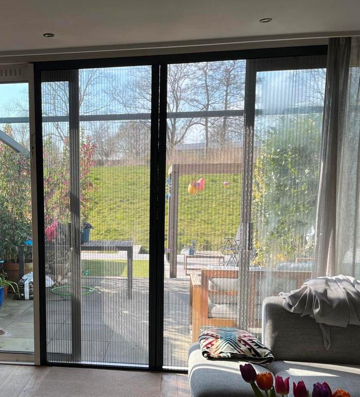 Plisse dubbel hordeur, Doe-het-zelf en Verbouw, Kozijnen en Schuifpuien, Gebruikt, Deurkozijn, Kunststof, 225 cm of meer, 150 tot 225 cm