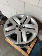 Renault Clio 5  4 stuks wieldoppen + 4 stuks stalen velgen, Ophalen, Zo goed als nieuw