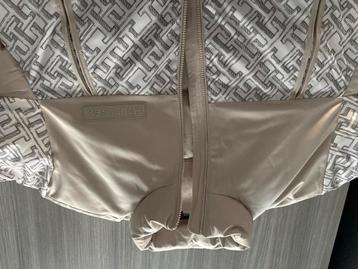 Tommy Hilfiger Puffer Jas beschikbaar voor biedingen