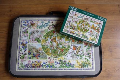 Falcon de Luxe Sarah Adams '' THE COUNTRY GARDEN '' 1000 st., Hobby en Vrije tijd, Denksport en Puzzels, Gebruikt, Legpuzzel, 500 t/m 1500 stukjes