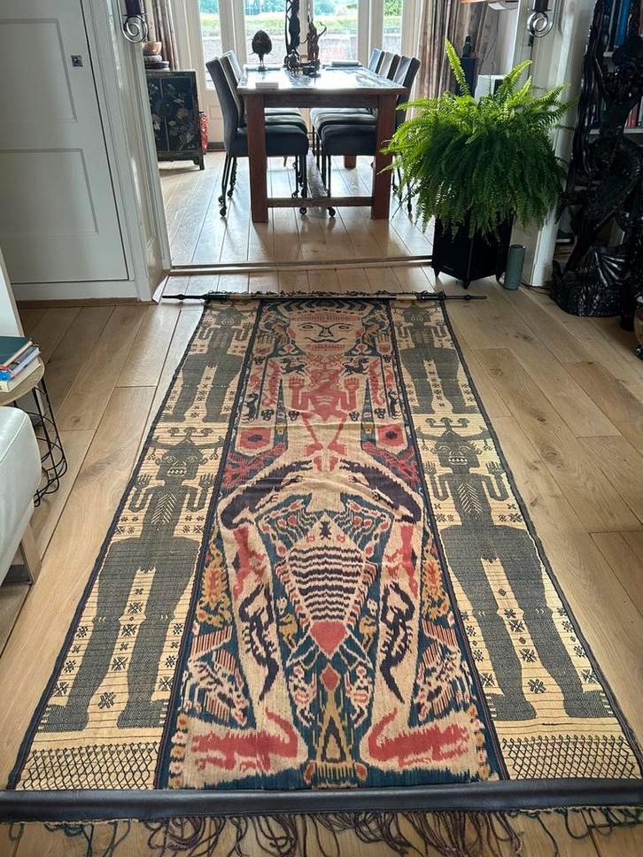 Origineel handgeweven Sumba ikat wandkleed, Antiek en Kunst, Antiek | Kleden en Textiel, Ophalen