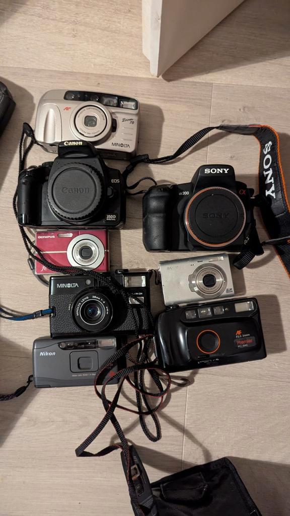 Diverse cameras in 1 koop, Audio, Tv en Foto, Fotocamera's Digitaal, Zo goed als nieuw, Overige Merken, Geen optische zoom, Ophalen of Verzenden
