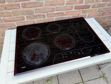 AEG Inductie Kookplaat - 5 Zones beschikbaar voor biedingen