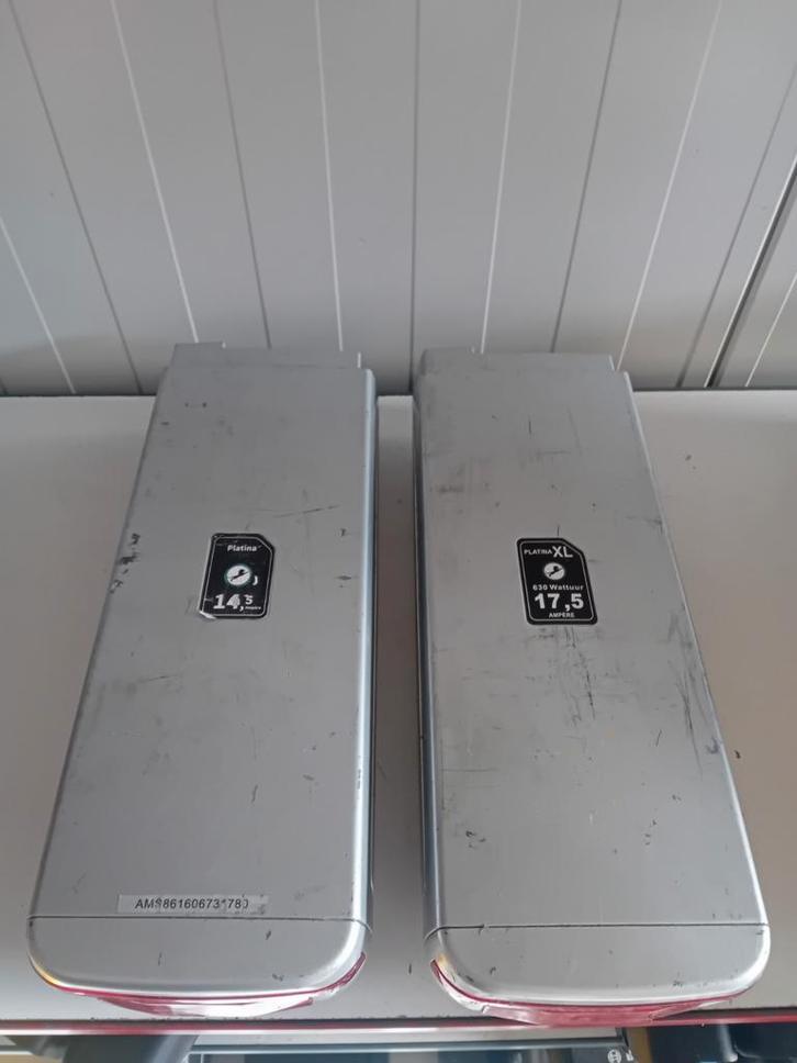 2 stuks defecte fiets accu  Amslod Hamilton 36volt, Fietsen en Brommers, Fietsaccessoires | Fietsaccu's, Gebruikt, Ophalen of Verzenden