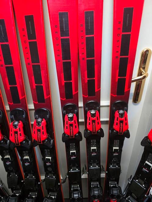 161 168 ATOMIC REDSTER G8 REVOSHOCK NP950 € 2024, Sport en Fitness, Skiën en Langlaufen, Zo goed als nieuw, Ski's, Atomic, 160 tot 180 cm