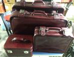 4 delige kofferset zonder wieltjes bordeaux rood + Rolkoffer, Sieraden, Tassen en Uiterlijk, Koffers, Wieltjes, Ophalen of Verzenden