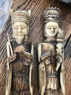 Indonesische beelden van been, Antiek en Kunst, Ophalen