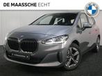 BMW 2 Serie Active Tourer 223i Automaat / Panoramadak / Adap, Auto's, BMW, 1998 cc, Stof, Gebruikt, Euro 6