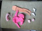 VINTAGE  BARBIE SKATERS walz  compleet Mattel 1965, Verzamelen, Poppen, Verzenden, Zo goed als nieuw, Kleertjes
