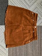Pull & bear rokje ribstof bruin mt S €8, Kleding | Dames, Bruin, Ophalen of Verzenden, Zo goed als nieuw, Boven de knie