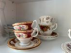 Royal Albert servies, Antiek en Kunst, Antiek | Servies los, Ophalen of Verzenden