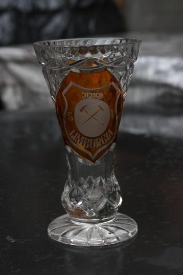 Mooie oude vaas SV Limburgia Jeugd voetbalclub mijnen beschikbaar voor biedingen