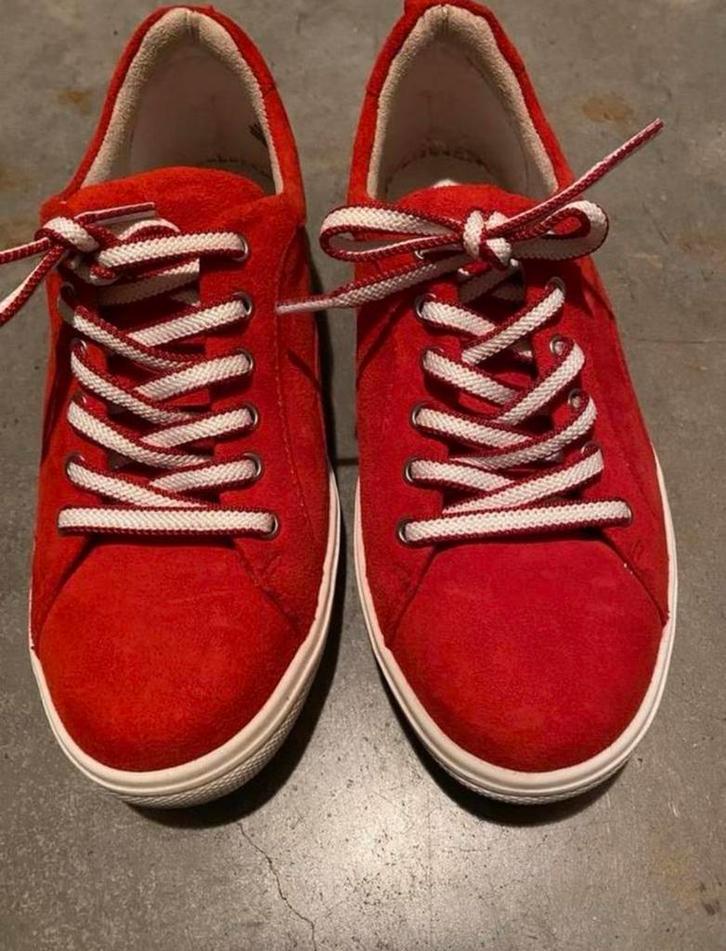 Rode damesschoenen veter suede -JANA Soft Relax -Mt 40 -ZGAN, Kleding | Dames, Schoenen, Zo goed als nieuw, Sneakers of Gympen