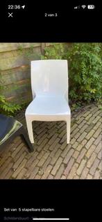 Stapelbare stoelen - 5 stuks (zwart/wit), Kunststof, Gebruikt, Zwart, Ophalen of Verzenden