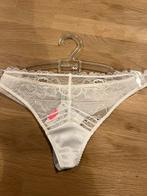 La Perla  String  maat 42 NIEUW!! Nu €10,-, Kleding | Dames, Ondergoed en Lingerie, Ophalen of Verzenden, String