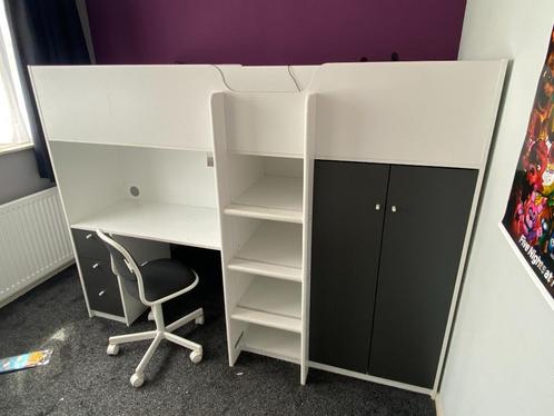Zeer nette Half hoogslaper Loen van Leenbakker, Huis en Inrichting, Slaapkamer | Stapelbedden en Hoogslapers, Zo goed als nieuw