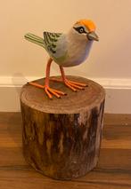 Handgemaakte houten vogeltje op stam - oranje/groen/wit, Ophalen of Verzenden