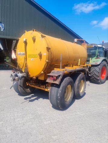 Veenhuis giertank watertank 8 kuub met hogedrukspuit  beschikbaar voor biedingen