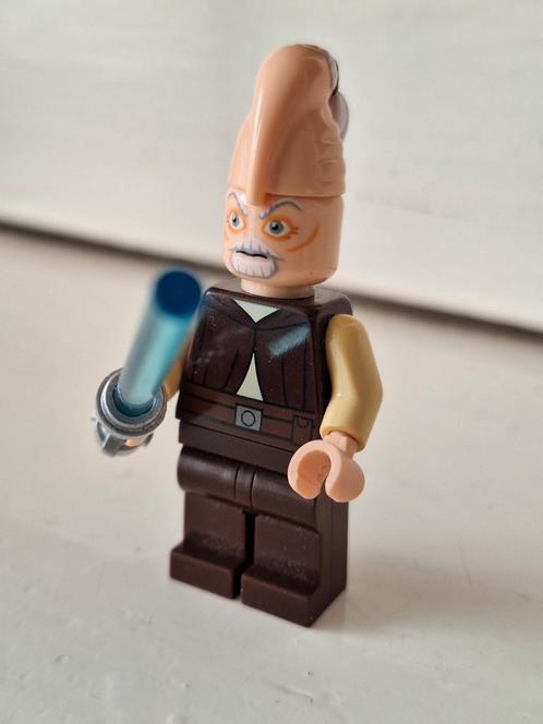 STAR WARS Poppetje/Minifig Ki-Adi-Mundi lightsaber SW0319, Kinderen en Baby's, Speelgoed | Duplo en Lego, Zo goed als nieuw, Lego