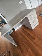 Bureau 137 x 59 cm, Ophalen