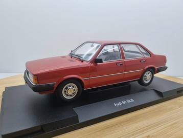 MCG Audi 80 B2 1:18 Rood Nieuw in doos! beschikbaar voor biedingen