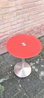 Rode Bijzettafel met Metalen Onderstel, Minder dan 45 cm, Gebruikt, Rond, Ophalen of Verzenden