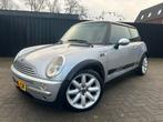 Mini 1.6 16V Cooper AUTOMAAT 2003 Grijs NAVI APK NAP✅, Auto's, Zwart, 4 cilinders, 4 stoelen, Bedrijf
