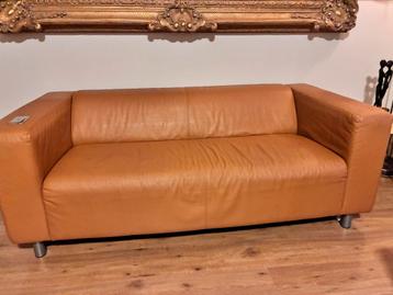 Bank voor 3 personen - cognac kleur beschikbaar voor biedingen