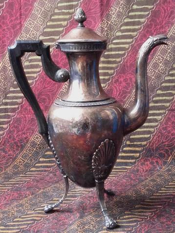 Mooie antieke silverplate theepot uit Engeland 29,5 cm. 1885 beschikbaar voor biedingen