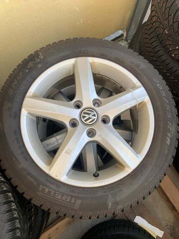 Volkswagen Golf 5 6 7 16 inch 205/55 R16 Winter beschikbaar voor biedingen